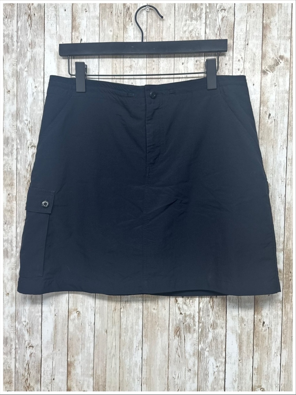 Patagonia Inter-Continental Hideaway Skirt in Black ~ Size 10 ~ Item #1150
